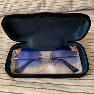Authentic squared metal Gucci Sunglasses
